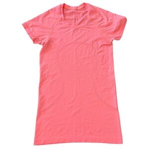 Lululemon Swiftly Tech Short Sleeve T Shirt Size 4